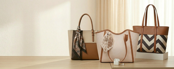 SHOULDER BAGS
