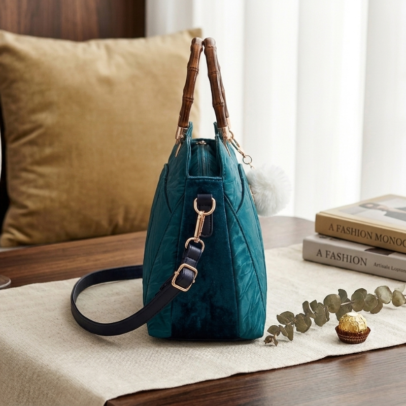 Luxury Ladies Handbag – Premium Teal Blue Quilted Shoulder Bag for Women ZTS-CR-172