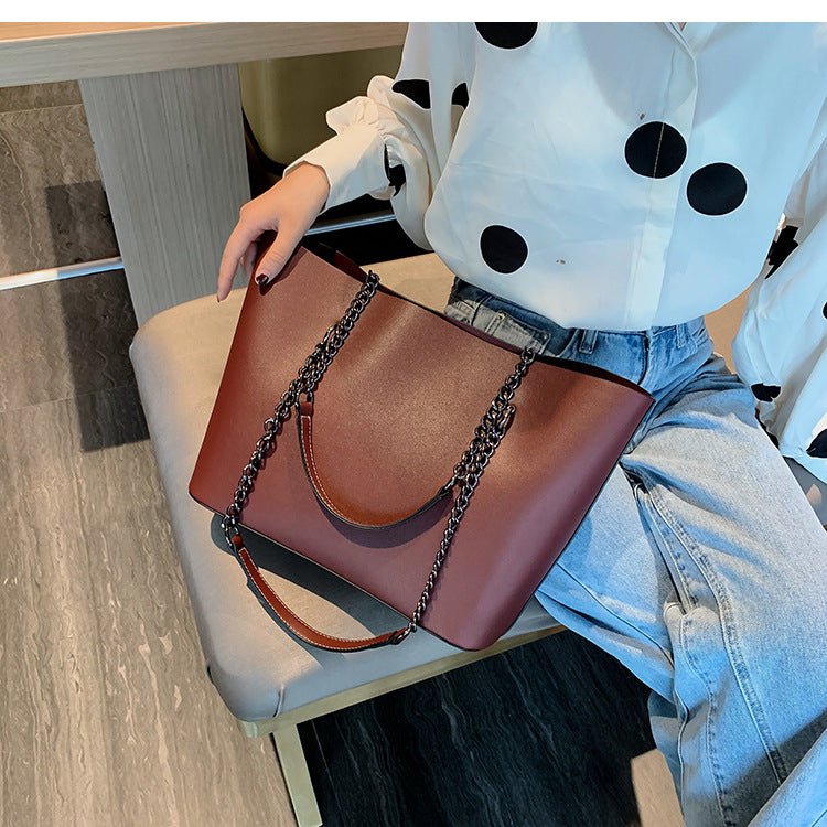 Luxury Women's Tote Bag Wit Chain Strap ZTS 020