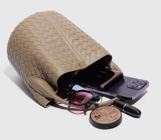 Ladies Casual Bucket Messenger Bag