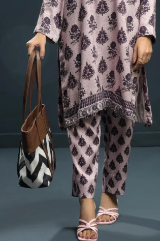 Chevron Detail Tote Bag with Faux Leather Finish ZTS-CR-061