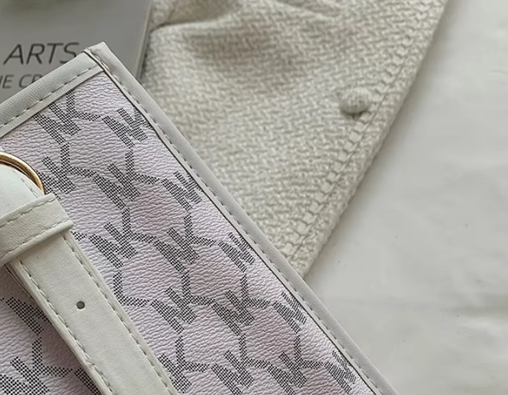 Tote Bag with Zip Closure FashionableZTS-CR056