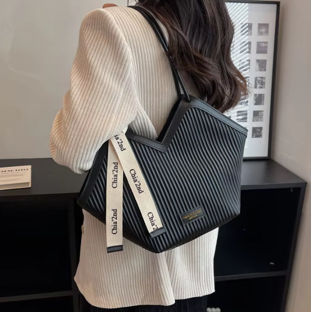 Modern V-Cut Structured Shoulder Bag ZTS-CR-045